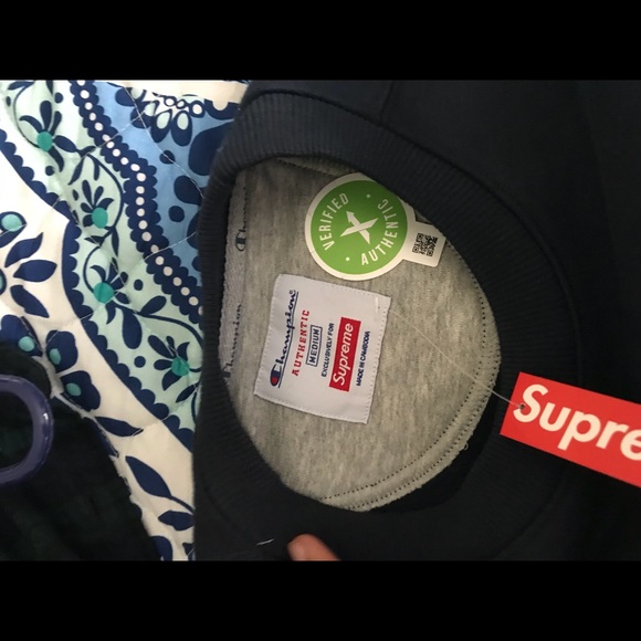 SS18 Champion X Supreme crewneck (M) - Picture 4 of 6